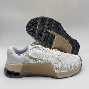 Nike Womens Metcon 9 'White Metallic Gold Sanddrift' NEW Size 10